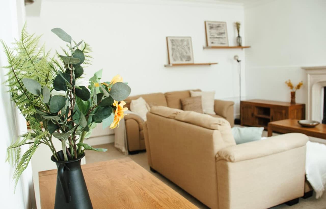 Garden Flat In Period Property Centrally Located บาธ ภายนอก รูปภาพ